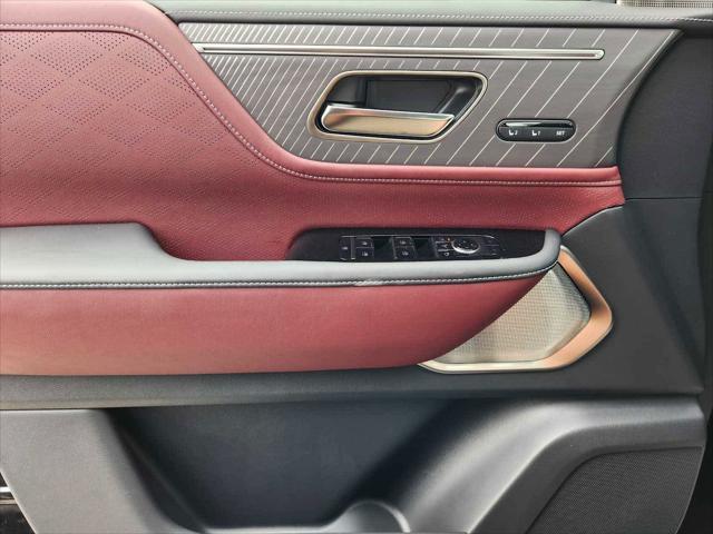 new 2025 INFINITI QX80 car, priced at $112,590