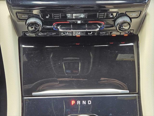 used 2023 Jeep Grand Cherokee car, priced at $31,499