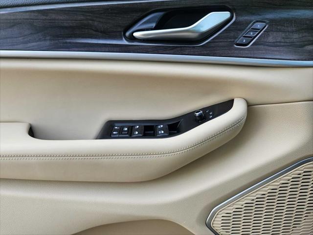 used 2023 Jeep Grand Cherokee car, priced at $31,499