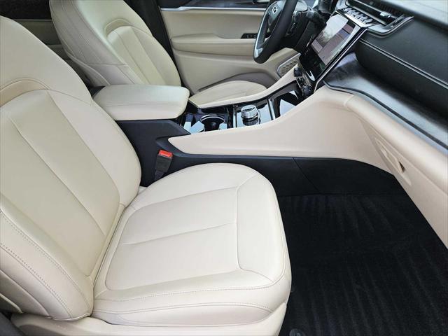 used 2023 Jeep Grand Cherokee car, priced at $31,499