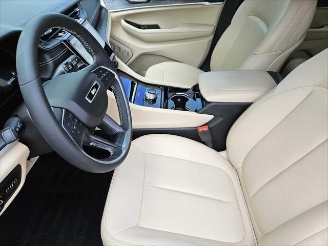 used 2023 Jeep Grand Cherokee car, priced at $31,499