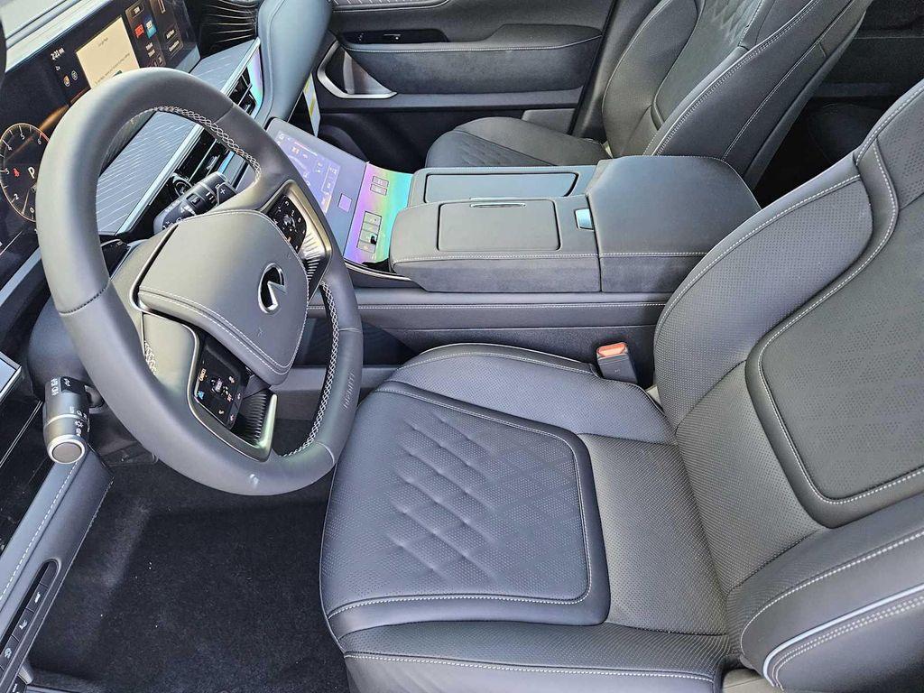 new 2026 INFINITI QX80 car, priced at $116,655