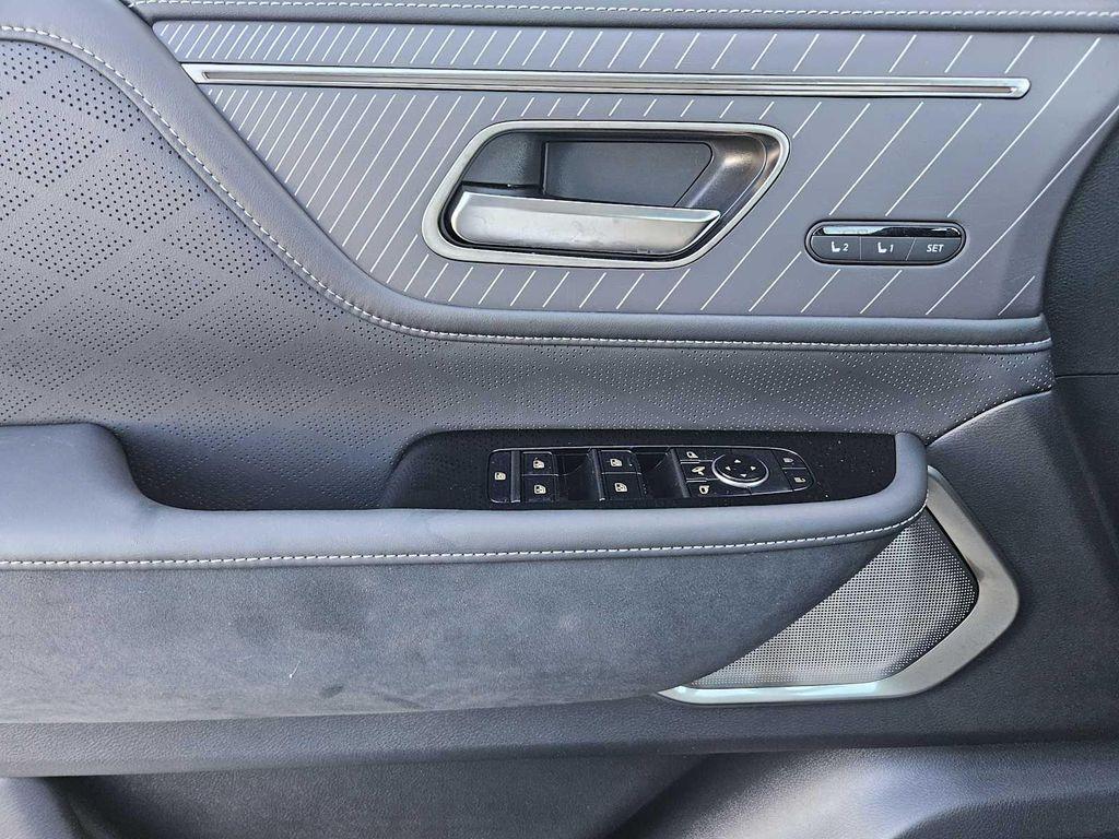 new 2026 INFINITI QX80 car, priced at $116,655