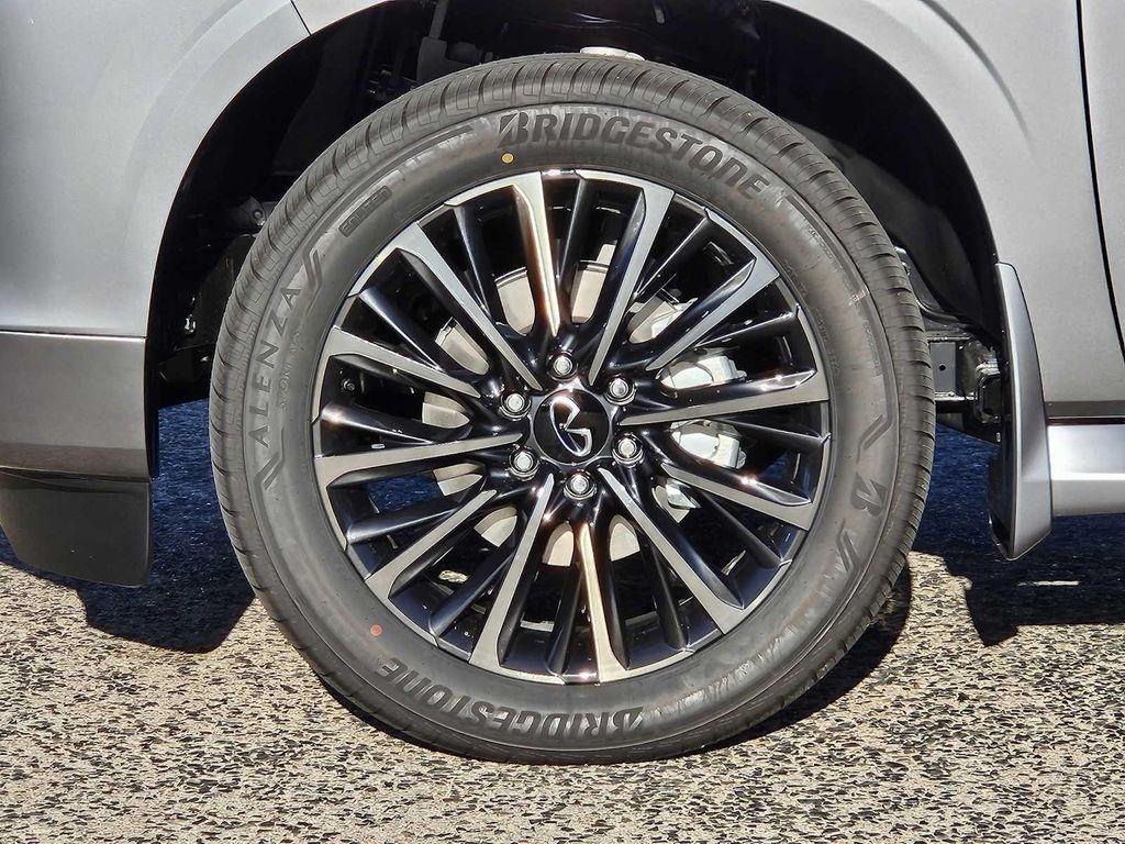 new 2026 INFINITI QX80 car, priced at $116,655