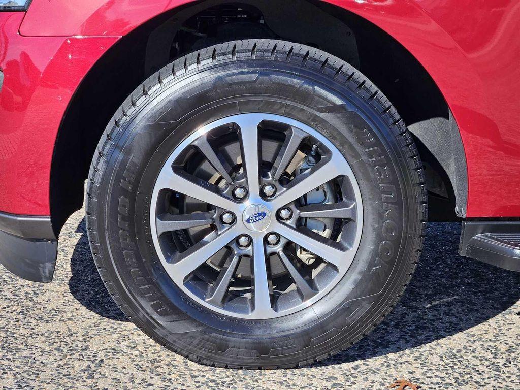 used 2018 Ford Expedition car, priced at $19,999