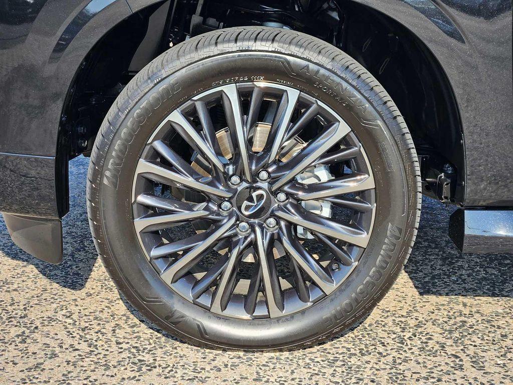 used 2025 INFINITI QX80 car, priced at $92,395