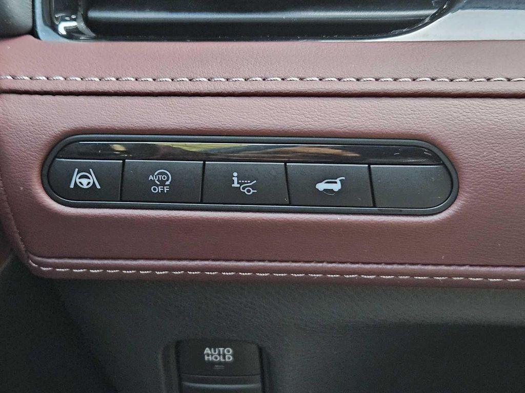 used 2025 INFINITI QX80 car, priced at $92,395