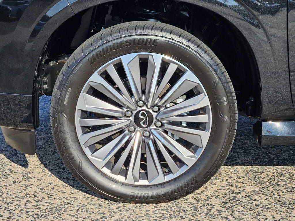 used 2025 INFINITI QX80 car, priced at $83,295