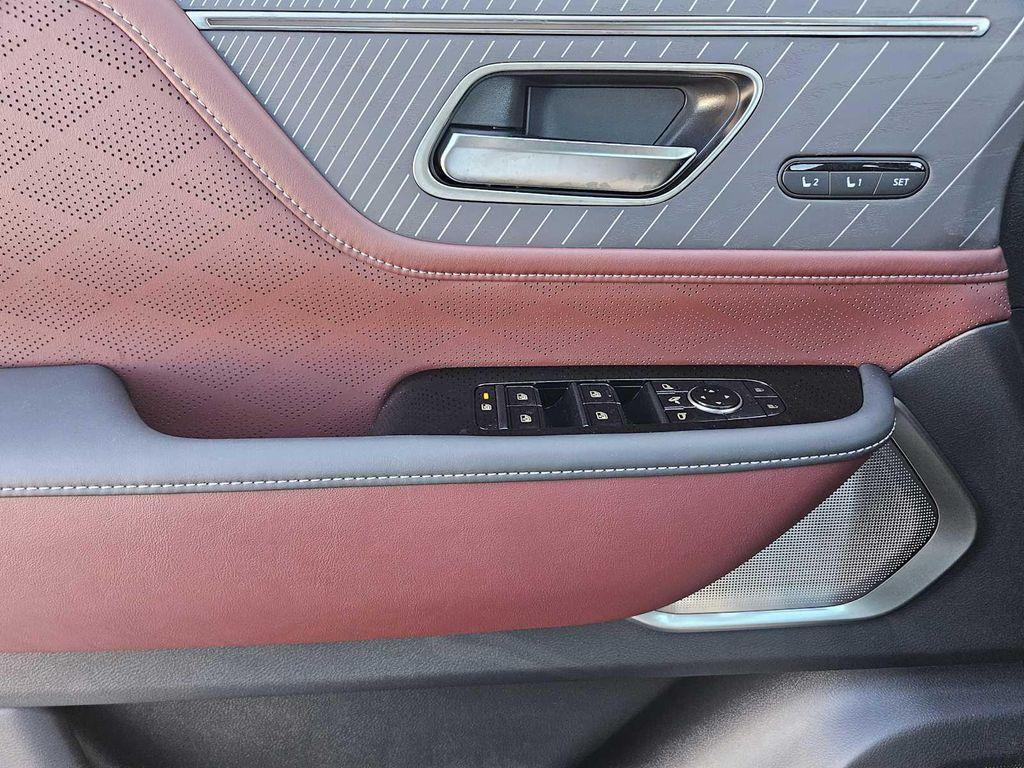 new 2026 INFINITI QX80 car, priced at $116,655