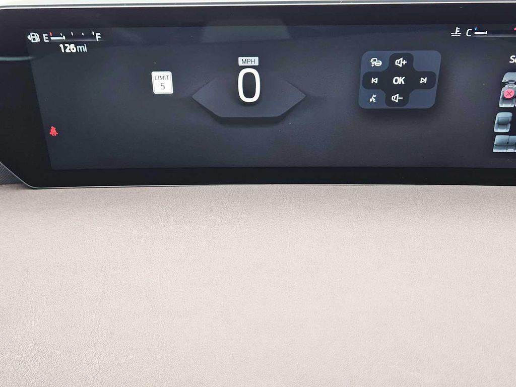 used 2025 Ford Expedition car, priced at $77,795