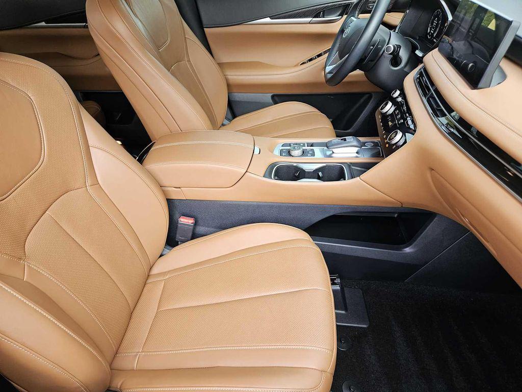 used 2025 INFINITI QX60 car, priced at $47,798
