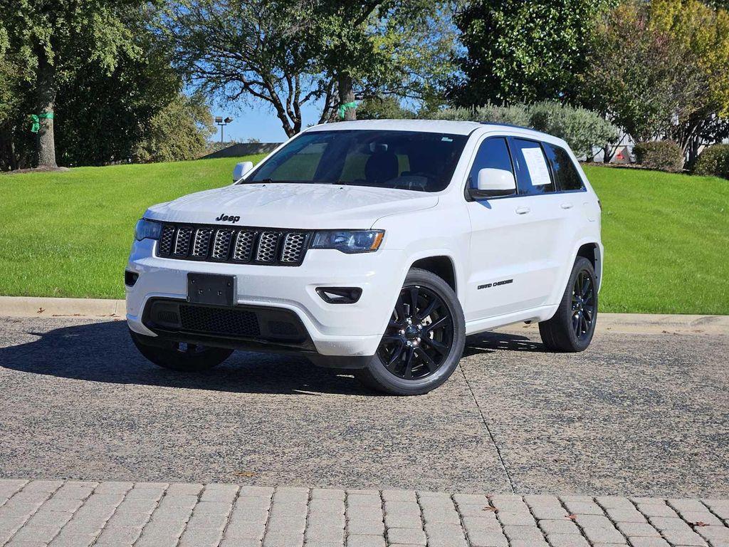 used 2017 Jeep Grand Cherokee car, priced at $11,499