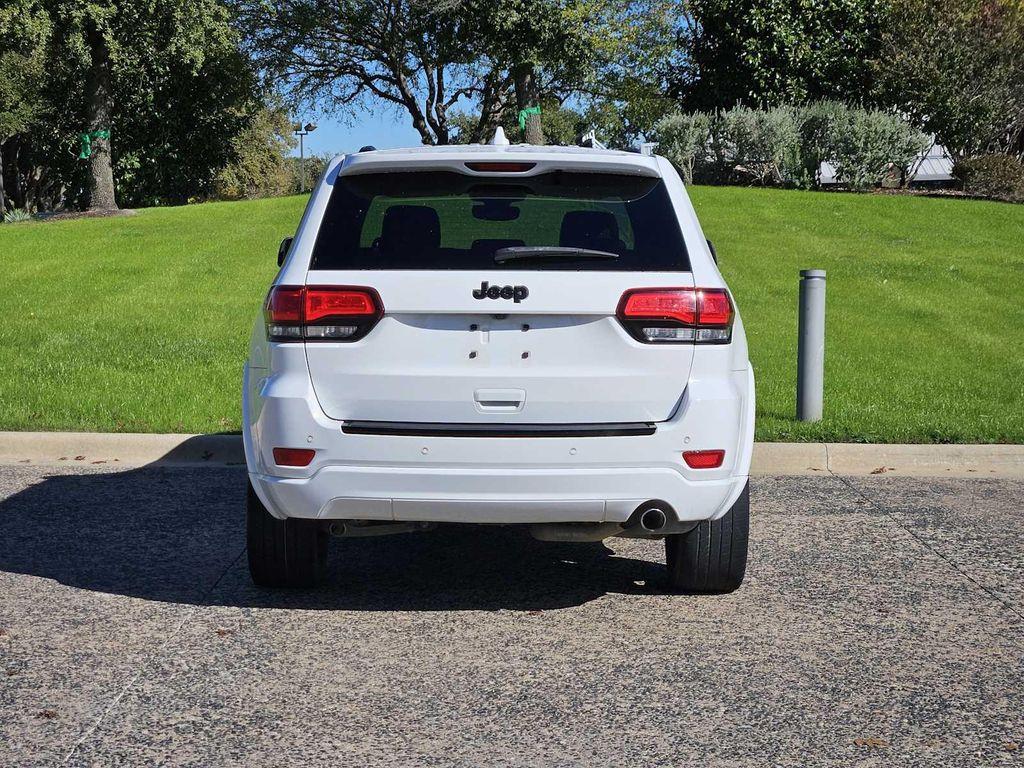 used 2017 Jeep Grand Cherokee car, priced at $11,499