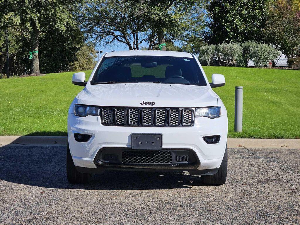 used 2017 Jeep Grand Cherokee car, priced at $11,499