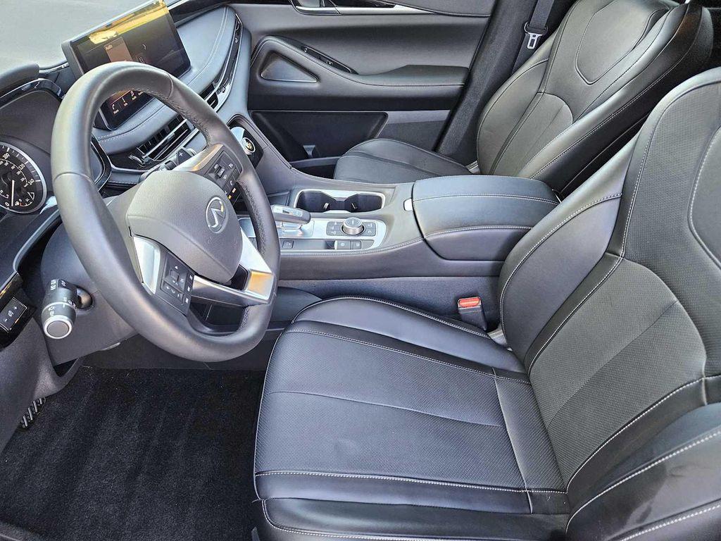 used 2024 INFINITI QX60 car, priced at $39,999