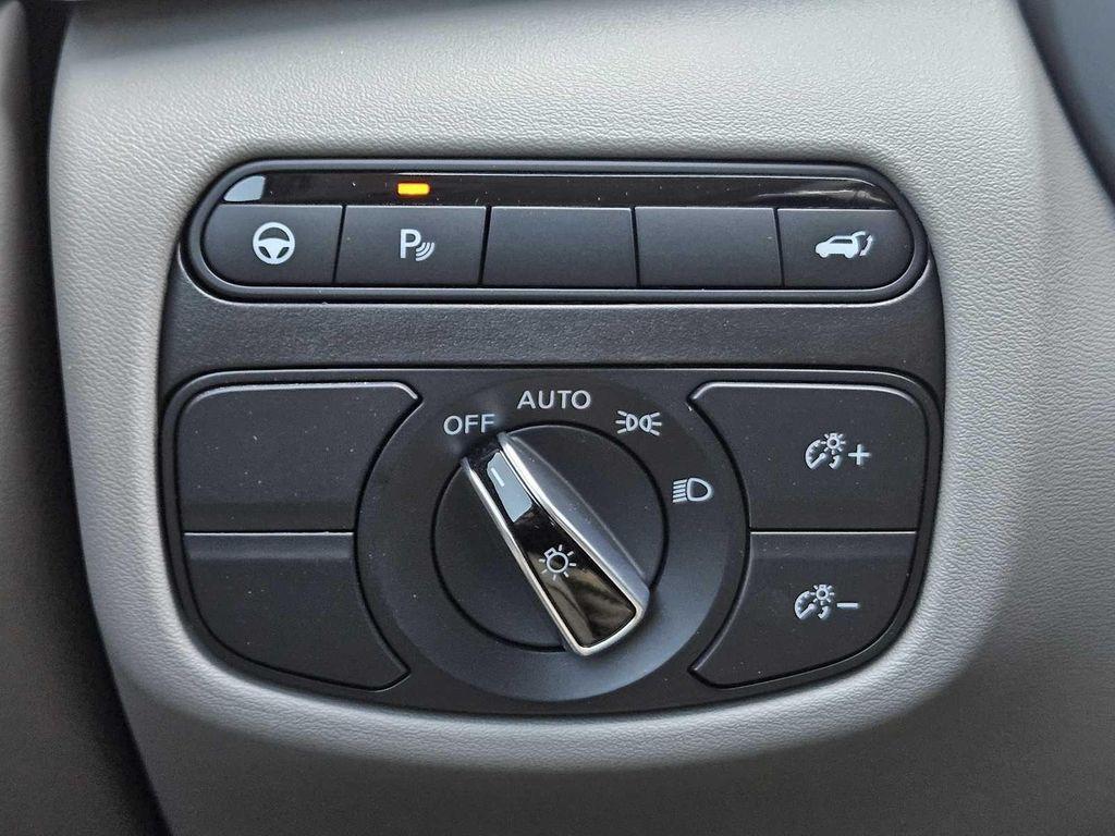 new 2025 INFINITI QX50 car, priced at $48,370