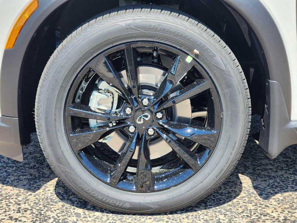 used 2025 INFINITI QX60 car, priced at $43,794