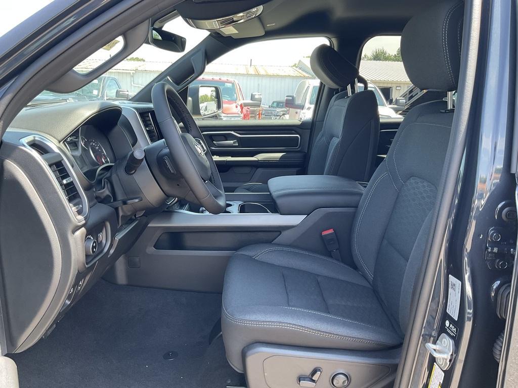 new 2025 Ram 1500 car, priced at $52,679