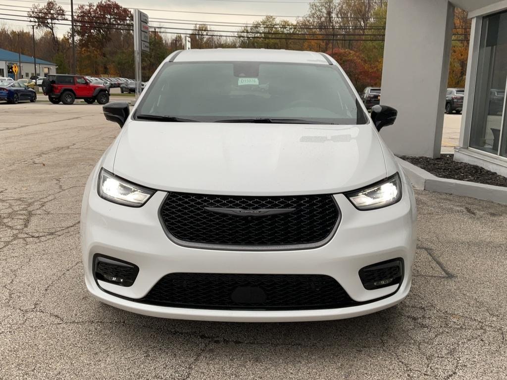 new 2026 Chrysler Pacifica car, priced at $43,790