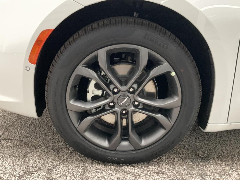 new 2026 Chrysler Pacifica car, priced at $43,790