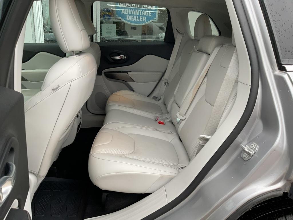 used 2021 Jeep Cherokee car, priced at $23,999