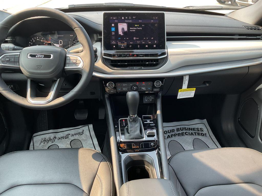 new 2025 Jeep Compass car, priced at $34,435