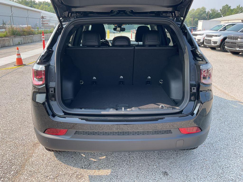 new 2025 Jeep Compass car, priced at $34,435
