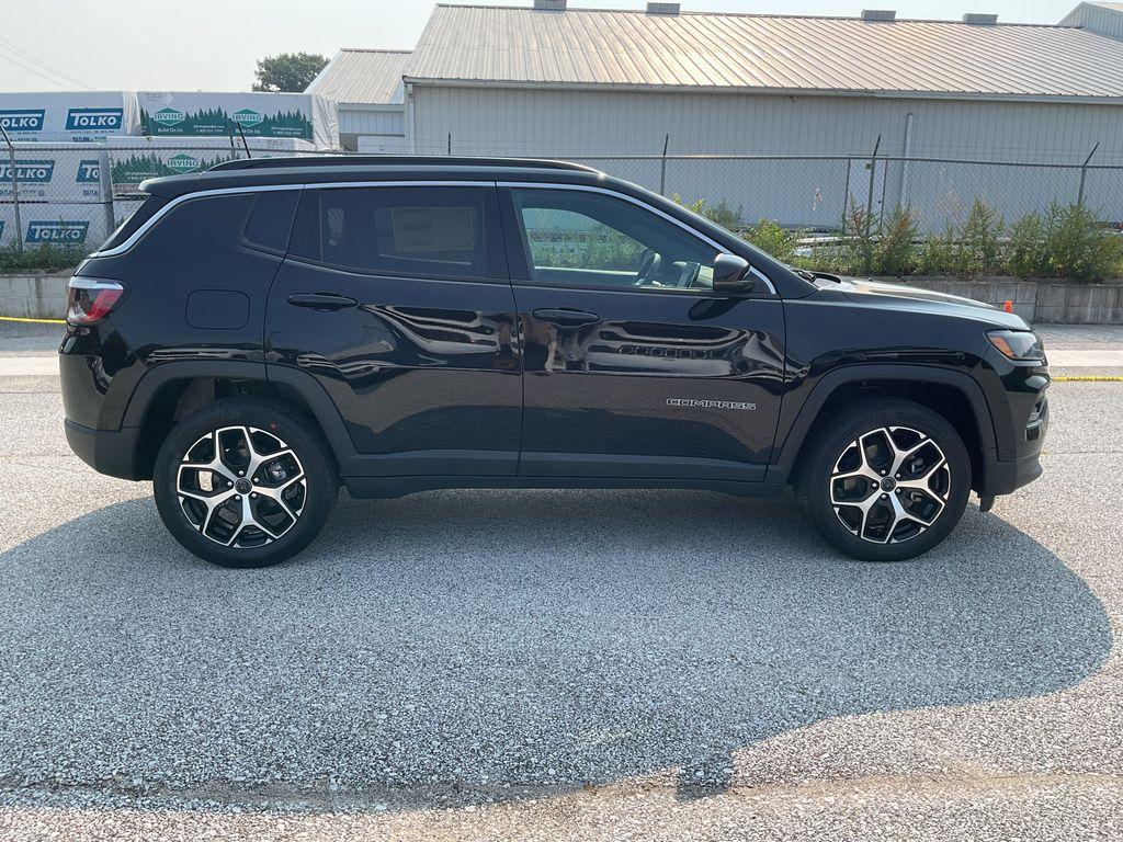 new 2025 Jeep Compass car, priced at $34,435