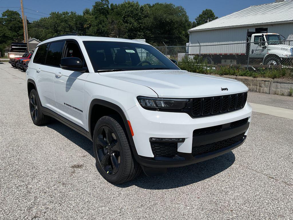 new 2025 Jeep Grand Cherokee L car, priced at $51,905