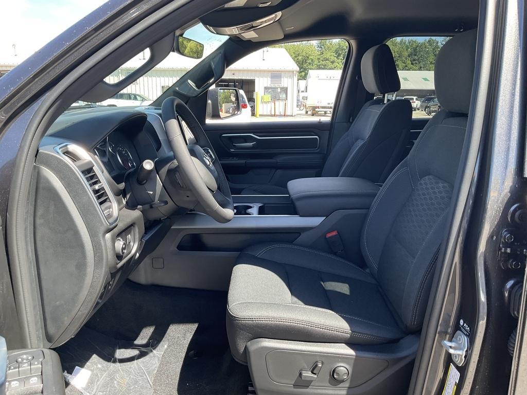 new 2025 Ram 1500 car, priced at $52,679