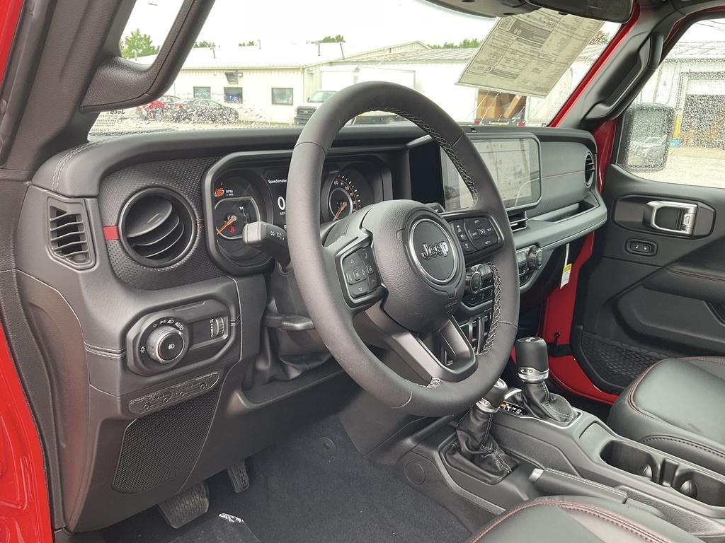 new 2025 Jeep Wrangler car, priced at $58,813