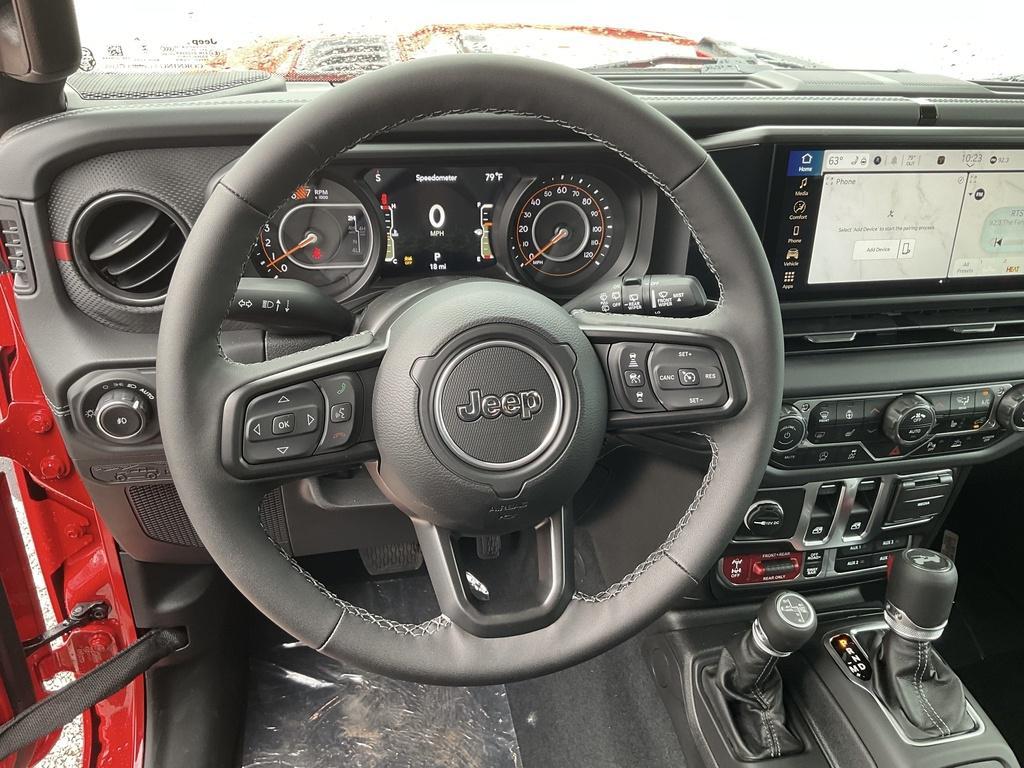 new 2025 Jeep Wrangler car, priced at $58,813