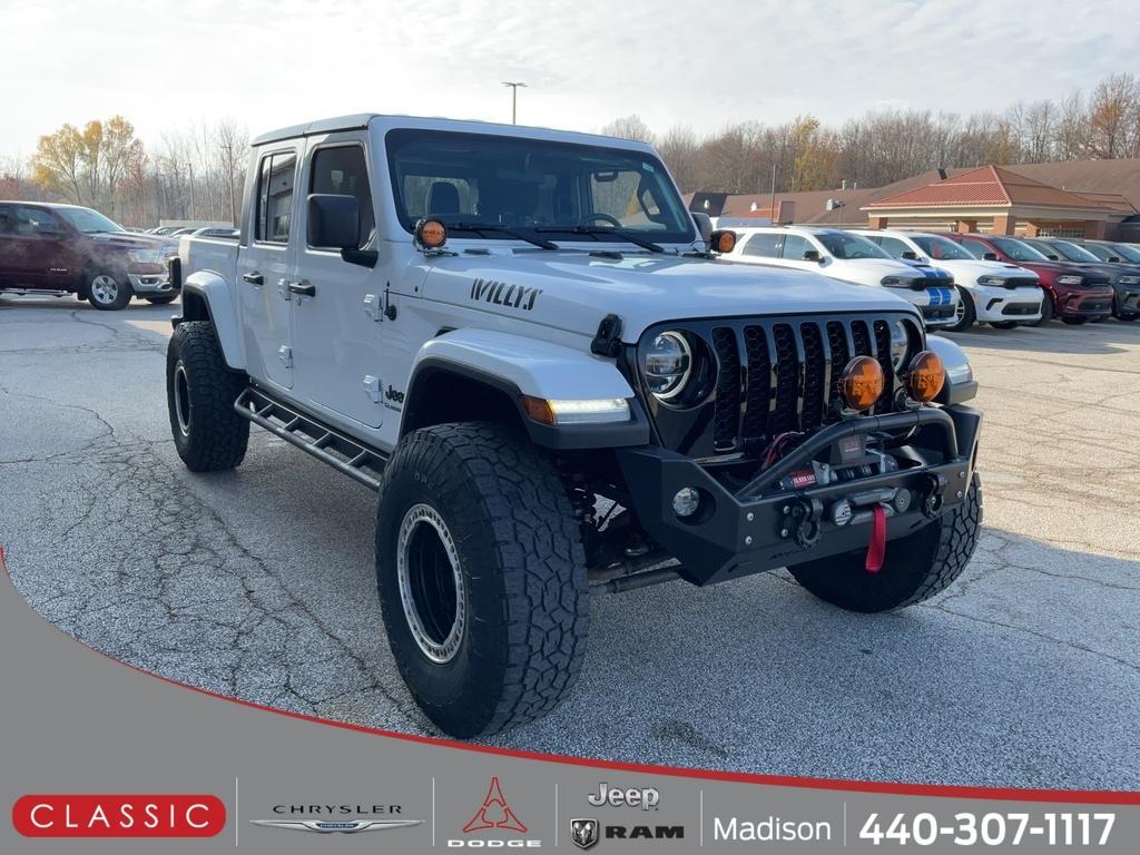 used 2022 Jeep Gladiator car, priced at $31,995