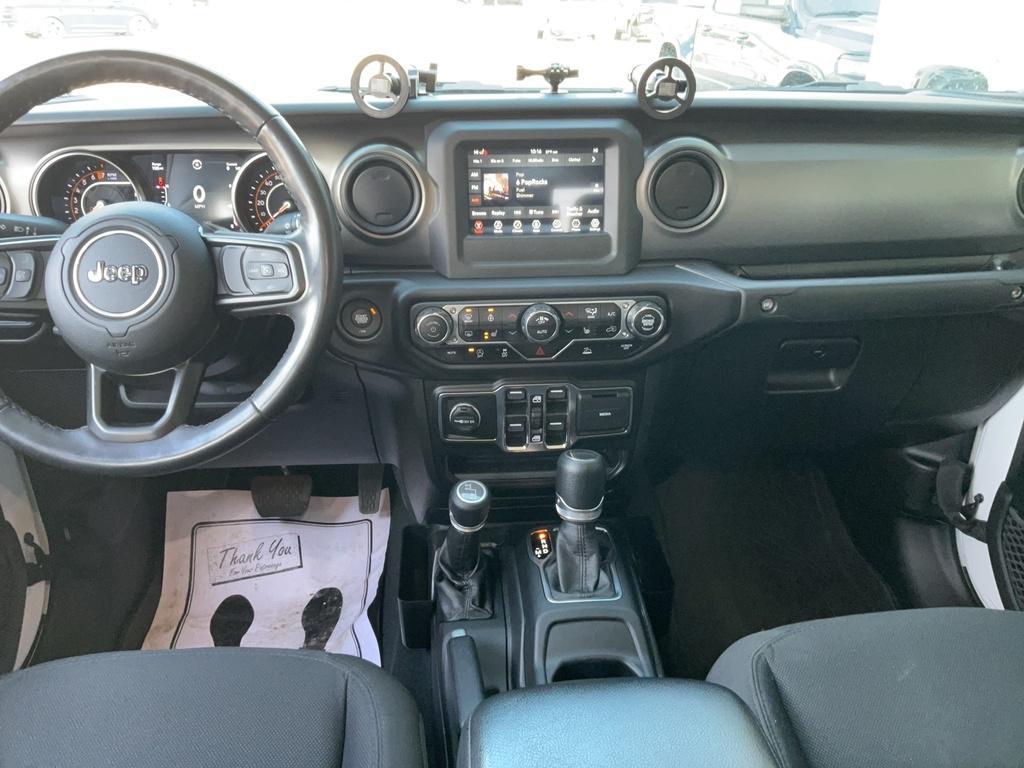 used 2022 Jeep Gladiator car, priced at $31,995