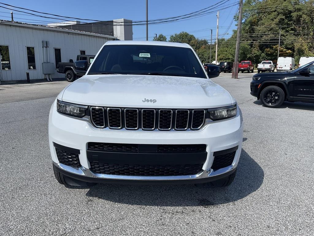 new 2025 Jeep Grand Cherokee L car, priced at $42,104