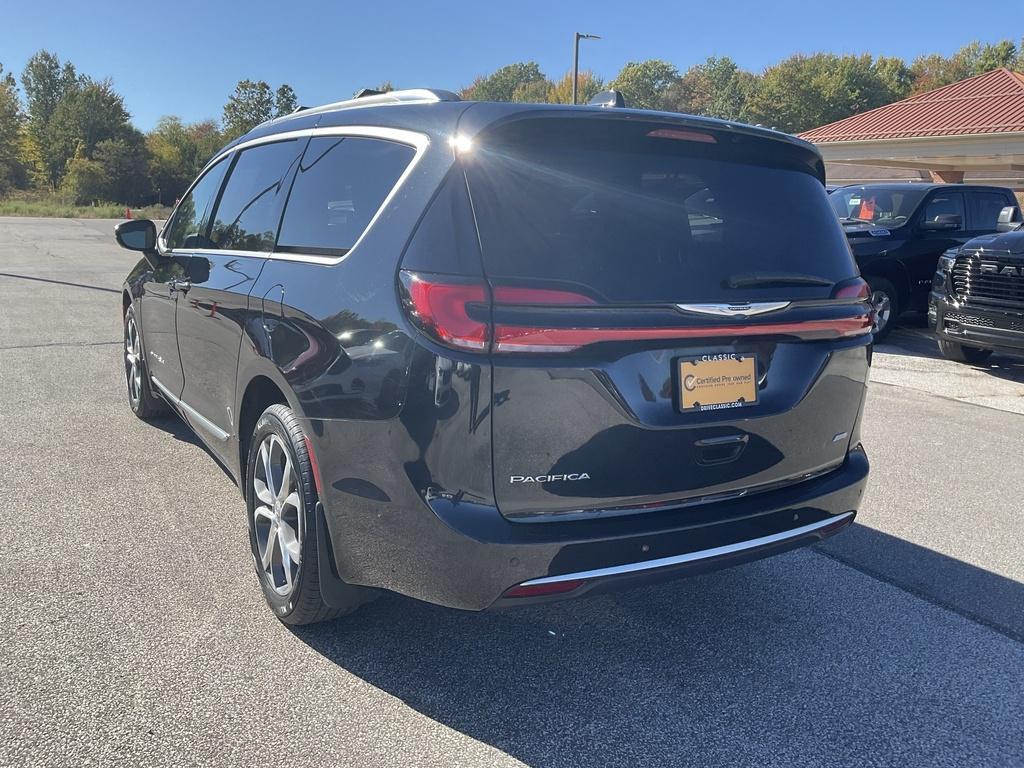 used 2021 Chrysler Pacifica car, priced at $29,990