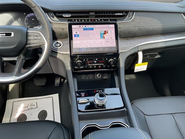 new 2024 Jeep Grand Cherokee car, priced at $50,746