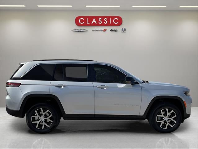 new 2024 Jeep Grand Cherokee car, priced at $50,746