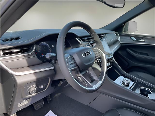 new 2024 Jeep Grand Cherokee car, priced at $50,746