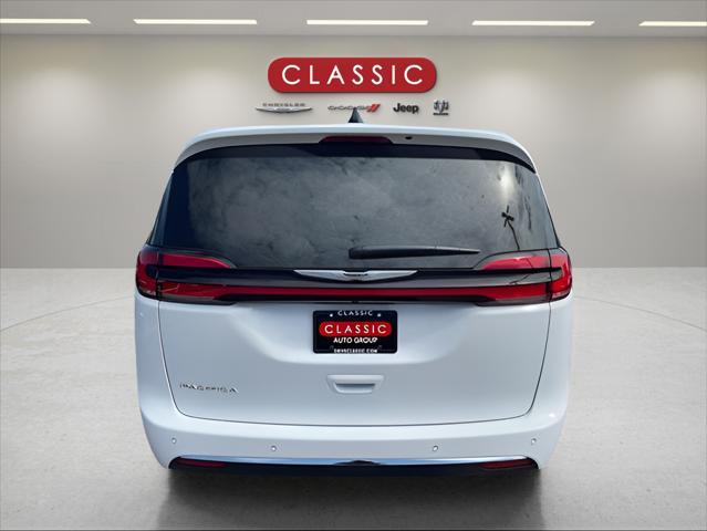 new 2025 Chrysler Pacifica car, priced at $44,445