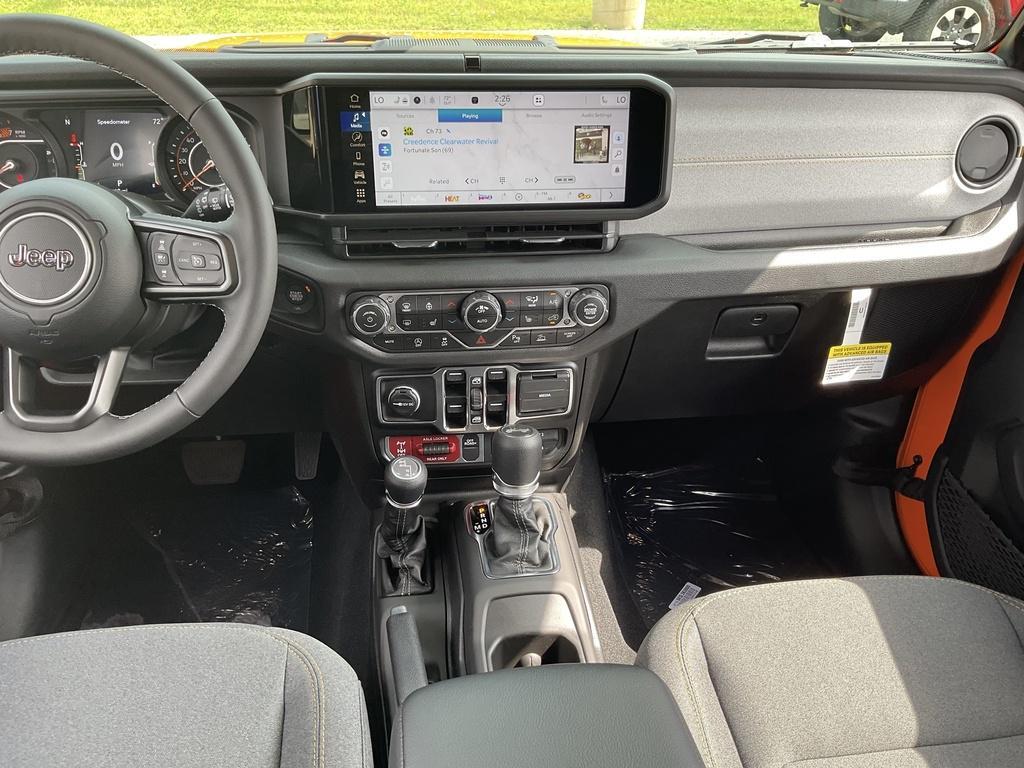 new 2025 Jeep Wrangler car, priced at $51,698