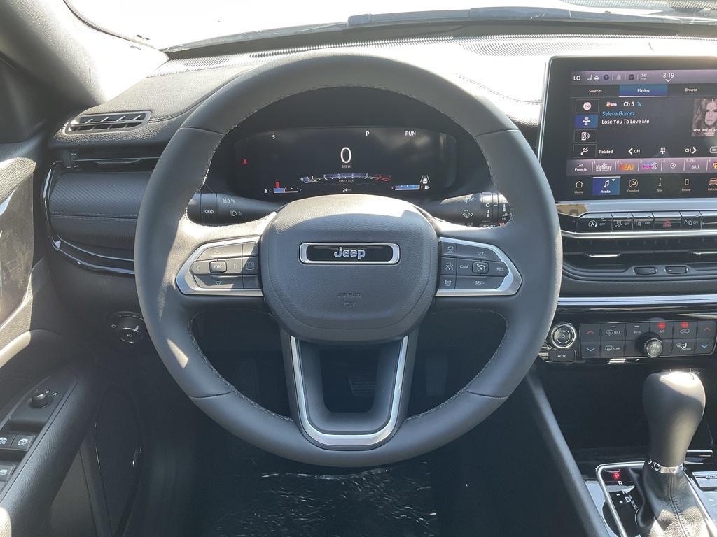 new 2026 Jeep Compass car, priced at $39,025