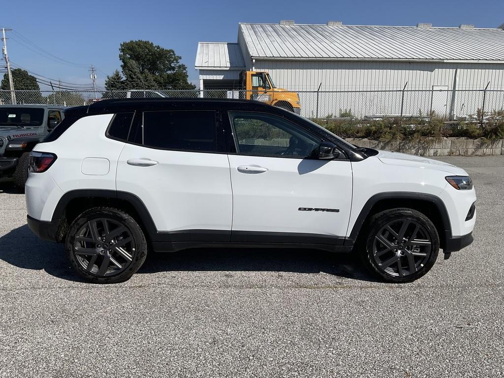 new 2026 Jeep Compass car, priced at $39,025