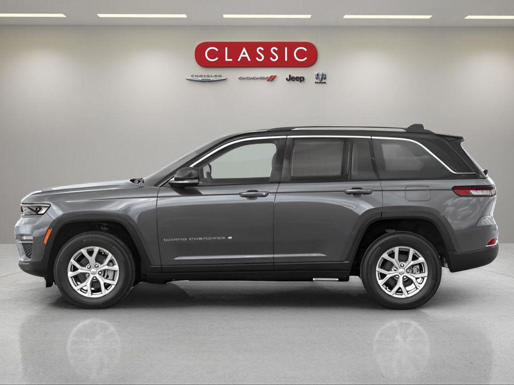 used 2022 Jeep Grand Cherokee car, priced at $35,999