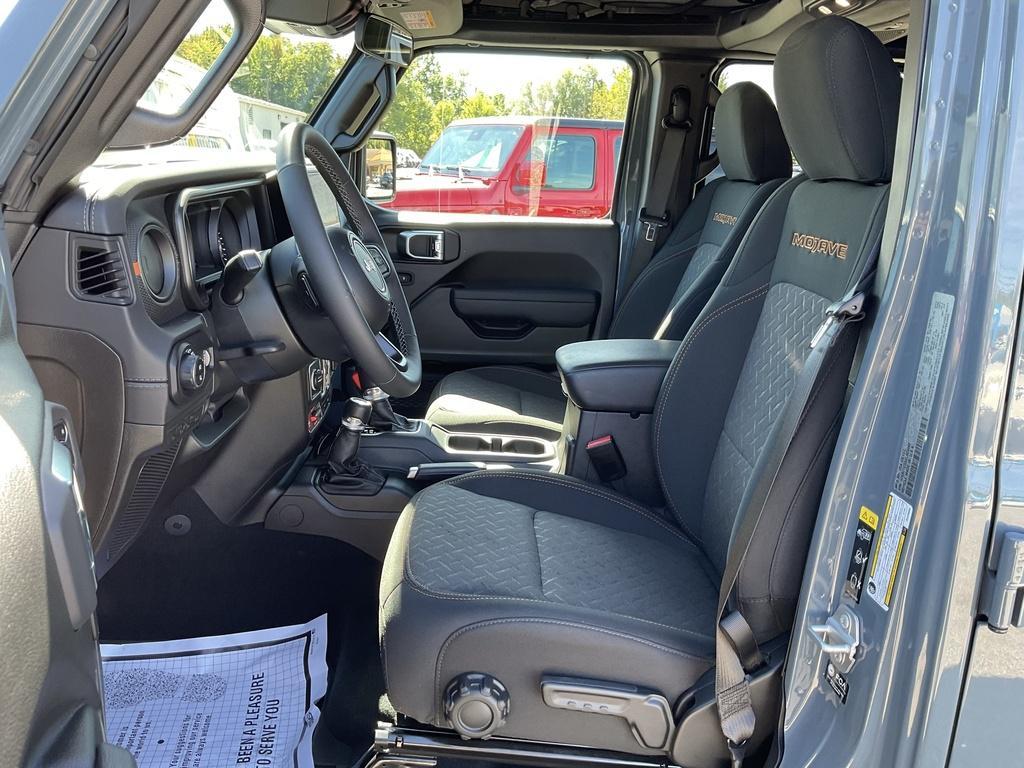 used 2025 Jeep Gladiator car, priced at $49,990