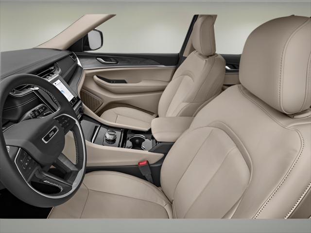 new 2025 Jeep Grand Cherokee car, priced at $50,010
