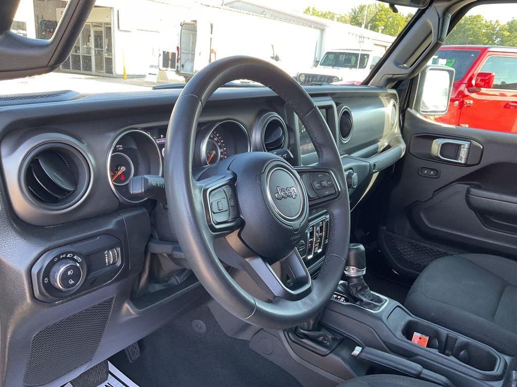 used 2023 Jeep Gladiator car, priced at $29,990