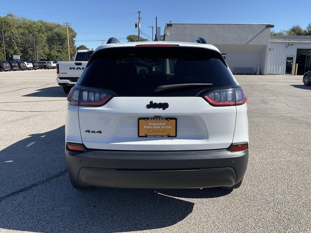 used 2023 Jeep Cherokee car, priced at $26,990