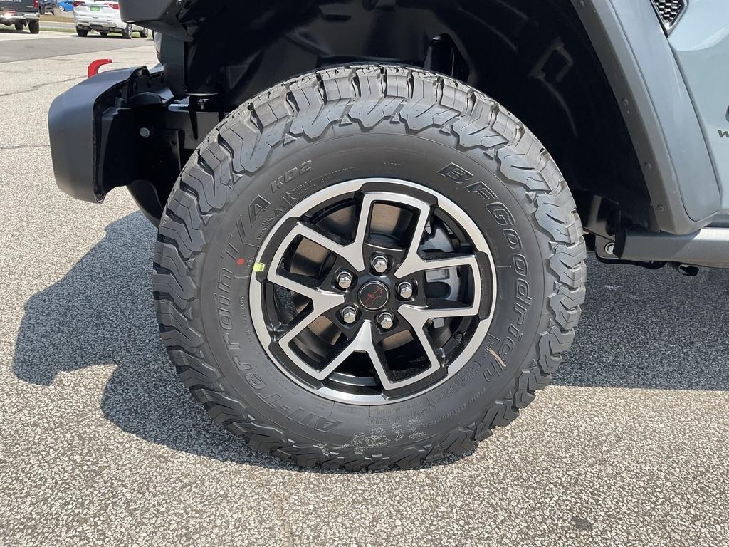 new 2025 Jeep Wrangler car, priced at $61,282