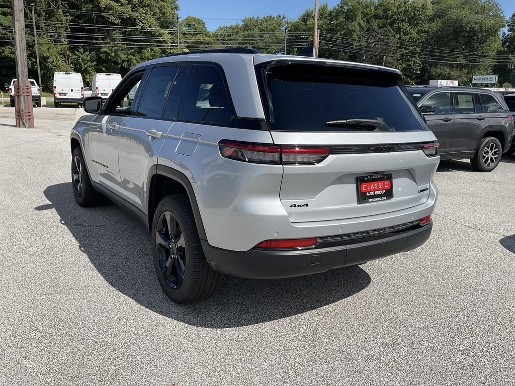 new 2025 Jeep Grand Cherokee car, priced at $48,251